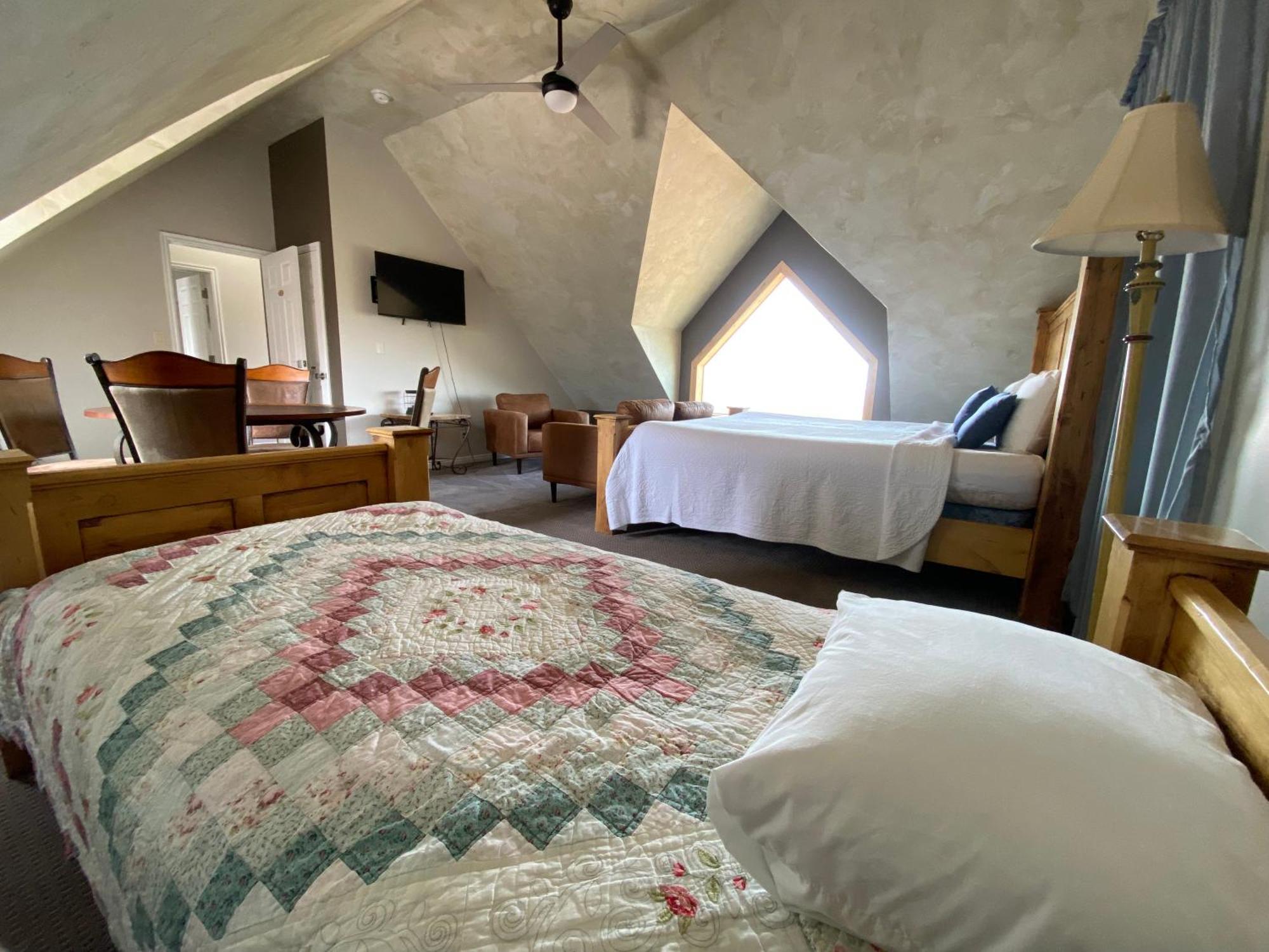 Skyridge Inn Торри Экстерьер фото