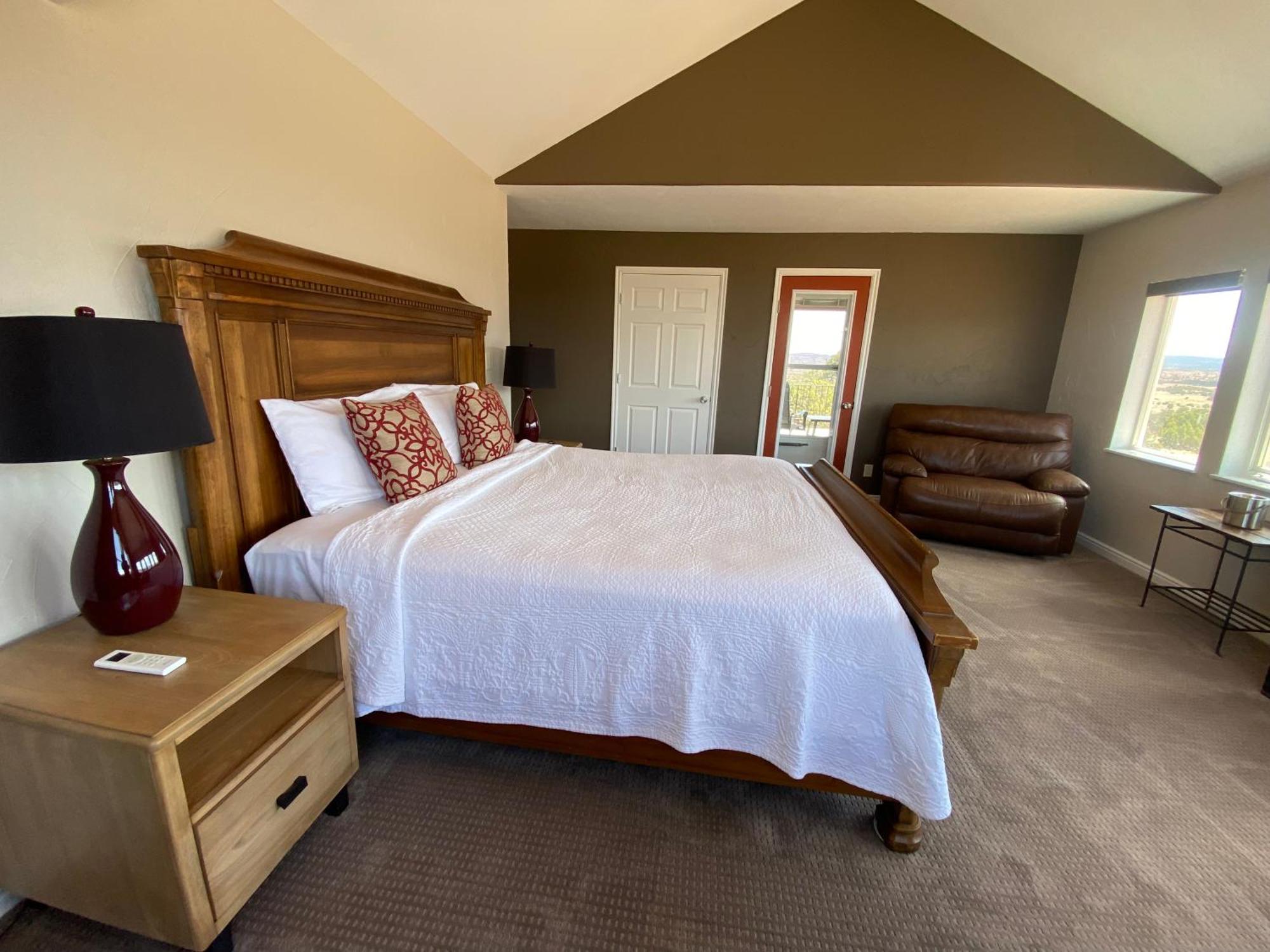 Skyridge Inn Торри Экстерьер фото
